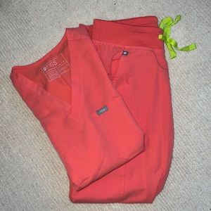 Hot Coral Figs Scrub Set